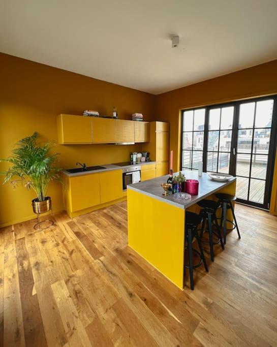 Апартаменты Laila Penthouse Антверпен Экстерьер фото
